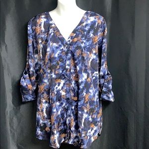 Beautiful blue & brown hidden button down. Size L